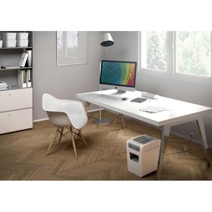 Produktbild für Aktenvernichter Leitz 8001 IQ Home Office Slim P4, weiß