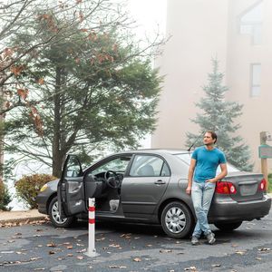 Produktbild für Absperrpfosten Relaxdays 100496841481, rot/weiß, aus Metall