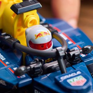 Produktbild für Klemmbausteine LEGO Speed Champions 77243 ab 18 Jahre