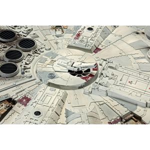 Produktbild für Modellbausatz Revell 06718 Millennium Falcon