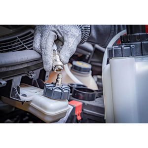 Produktbild für Bremsenentlüftungsgerät BGS-technic 71049, Vakuum-Handpumpe