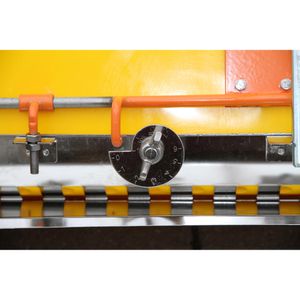 Produktbild für Streuwagen CEMO Kastenstreuer KS 35-E, 35 Liter