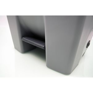 Produktbild für Mülleimer Helit H2405525 the step chief, grau/rot