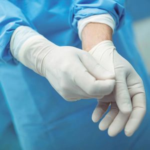 Produktbild für Einmalhandschuhe Franz-Mensch Grip, weiß, 100 Stück