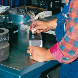 Produktbild für Industriemarker Edding 8750, weiß
