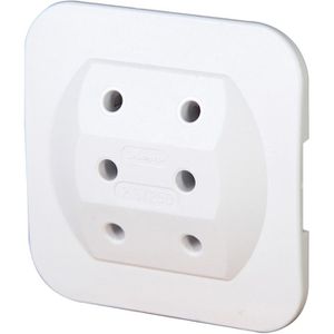 Steckdosenadapter