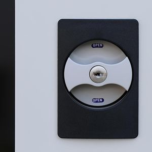 Produktbild für Umweltschrank Lüllmann 566254, grau / feuerrot