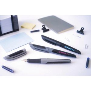 Produktbild für Füller Stabilo Flow, Feder M