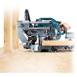 Produktbild für Kapp-Gehrungssäge Makita LS002GZ01 Akku Paneelsäge