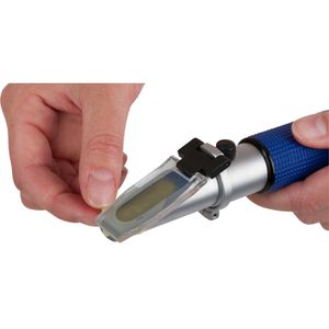 Produktbild für Refraktometer Kerbl 1464, analoges Handrefraktometer