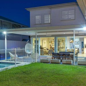 Produktbild für LED-Außenstrahler Luxula LX400233, IP65 wasserdicht