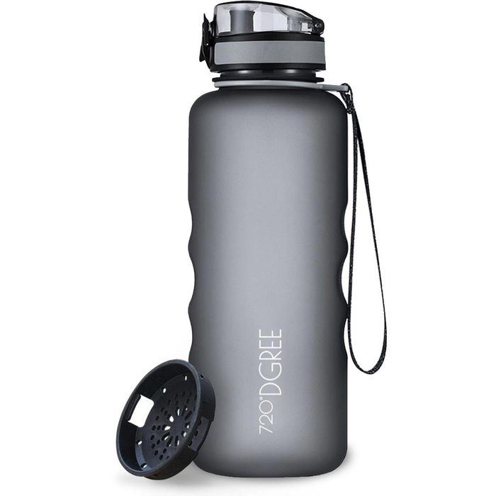 720DGREE Trinkflasche uberBottle Stone Gray, aus Kunststoff, grau, mit Sieb, 1,5 l – Böttcher AG