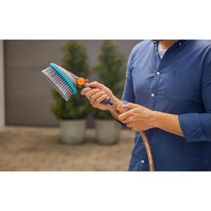 Produktbild für Waschbürste Gardena Cleansystem Handbürste M soft, 18842-20