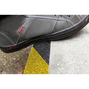 Produktbild für Antirutsch-Klebeband Durable Grip+, 15m x 25mm