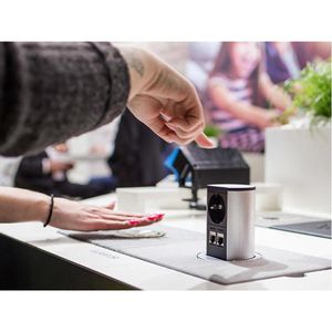 Produktbild für Einbausteckdose Bachmann Elevator, mit 0,5m Kabel