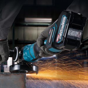 Produktbild für Winkelschleifer Makita GA050GZ XGT