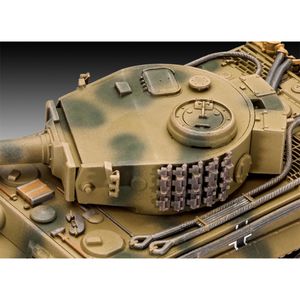 Produktbild für Modellbausatz Revell 03262 PzKpfw VI Ausf. H Tiger