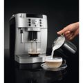 Zusatzbild Kaffeevollautomat DeLonghi Magnifica S, silber