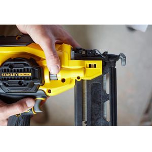 Produktbild für Elektronagler Stanley FATMAX V20, SFMCN616B-XJ