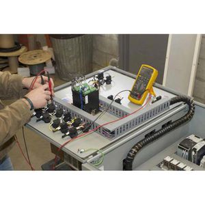 Produktbild für Multimeter Fluke 3947858, 87 V, digital, TRMS