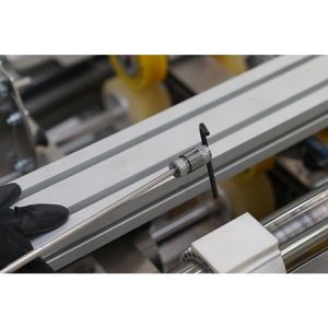 Produktbild für Magnetheber Brilliant-Tools BT115905, mit LED, 2-teiliges Set