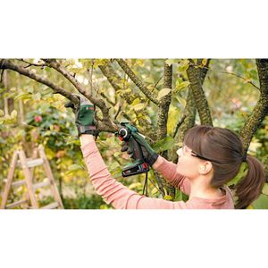 Produktbild für Astsäge Bosch AdvancedCut 18, 06033D5101, Akku