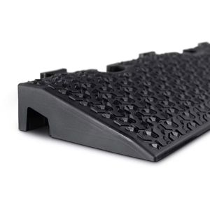 Produktbild für Kabelbrücken-Rampe Defender Midi 5 2D Ramp Short