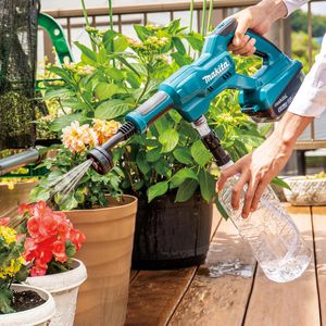 Produktbild für Saugschlauch Makita Wasserflaschenadapter