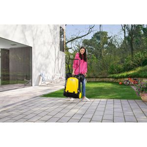 Produktbild für Kehrmaschine Kärcher S 4 Twin, manuell