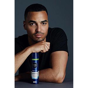 Produktbild für Rasiergel Nivea Men Protect&amp;Care feuchtigkeitsspendend, Männer