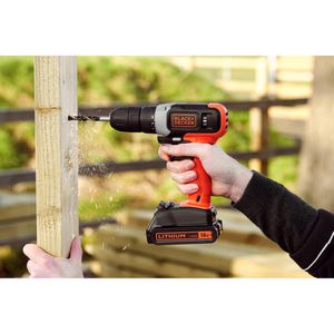 Produktbild für Akku-Bohrschrauber Black+Decker BCD001C1-QW
