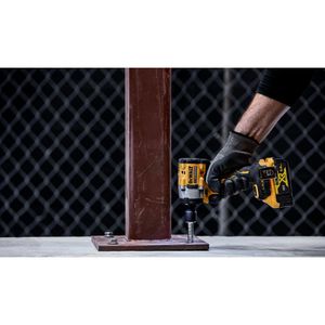 Produktbild für Akku-Schlagschrauber DeWalt DCF921NT-XJ, 406Nm