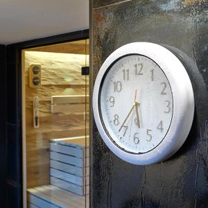 Produktbild für Wanduhr Monzana outdoor, Kunststoff, analog, Funkuhr