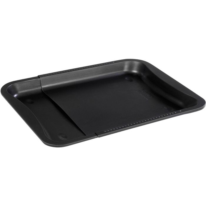 Zenker Backblech Black Metallic, schwarz, aus Stahlblech, 35-52 x 33 cm, Rand 3 cm hoch, antihaftbeschichtet, ausziehbar – Böttcher AG