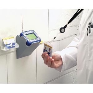 Produktbild für Ausweishalter Durable 8223-01