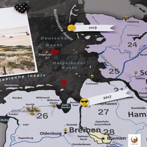 Produktbild für Deutschlandkarte Lana-KK Grau, Postleitzahlen, mit Holzrahmen