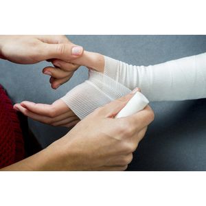 Produktbild für Fixierbinden Saxomed MediPure, 20 Stück