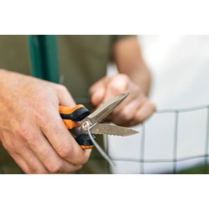 Produktbild für Gartenschere Fiskars Solid Mehrzweck SP320, 1063328, Bypass