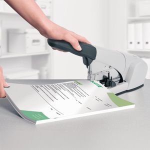 Produktbild für Heftgerät Leitz 5553-00-84, inkl. 1000 Heftklammern