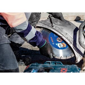 Produktbild für Trennscheibe Bosch Expert MultiMaterial 2608900666