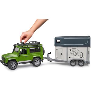 Produktbild für Fahrzeug bruder Land Rover Defender Station