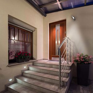 Produktbild für LED-Außenstrahler Sebson IP54 wasserfest