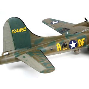 Produktbild für Modellbausatz Revell 04297 B-17F Memphis Bell