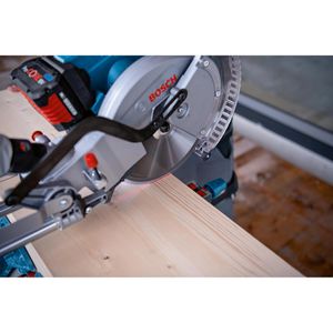 Produktbild für Kapp-Gehrungssäge Bosch GCM 18V-254 D, Paneelsäge